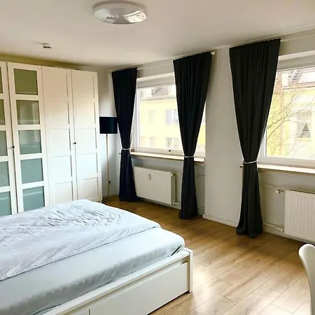 Apartment Schoenes City-studio - 10 Min Bis Zur Messe Düsseldorf